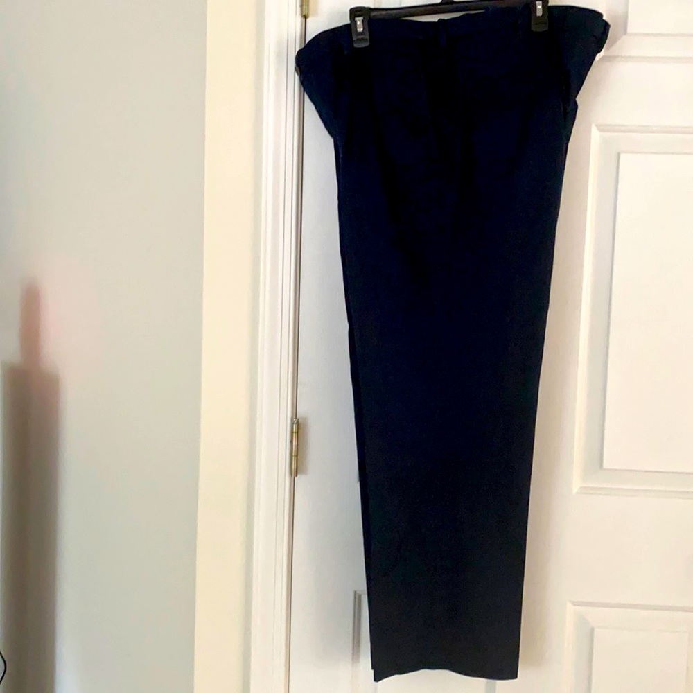 Haggar Men Blue Pants with Pleated  Front Extended Waist and Cuff Bottoms